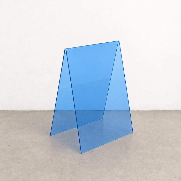 Light Blue / Medium (18"x26") / Blank