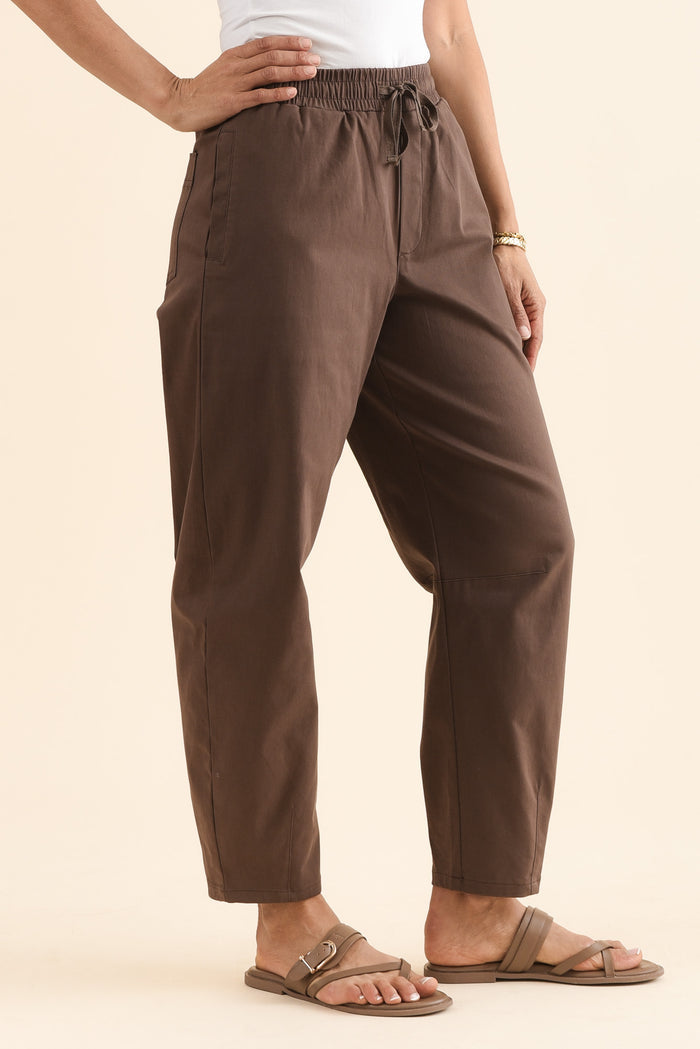 Andy Chocolate Cotton Barrel Pants,Side,Brunette model,alt text|model:Cara