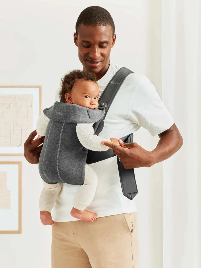 Baby Bjorn Carrier Mini