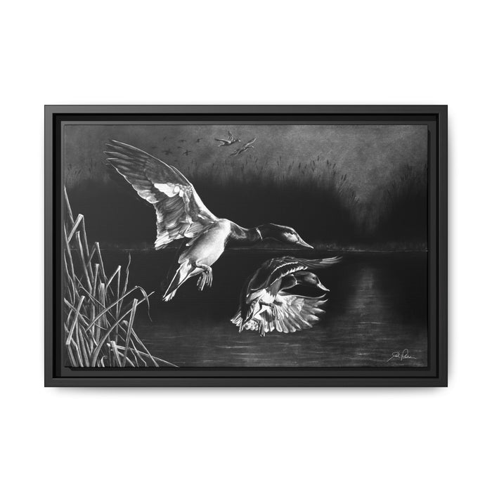 18″ x 12″ (Horizontal) / Black / 1.25"