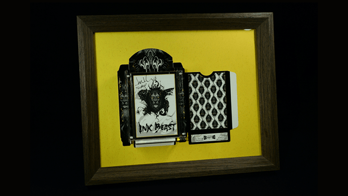 PlayingCardDecks.com-Carat X810L Left Sided Single Deck 8"x10" Display
