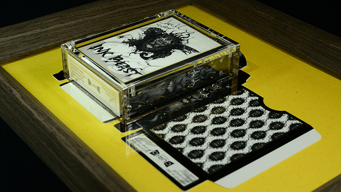 PlayingCardDecks.com-Carat X810L Left Sided Single Deck 8"x10" Display