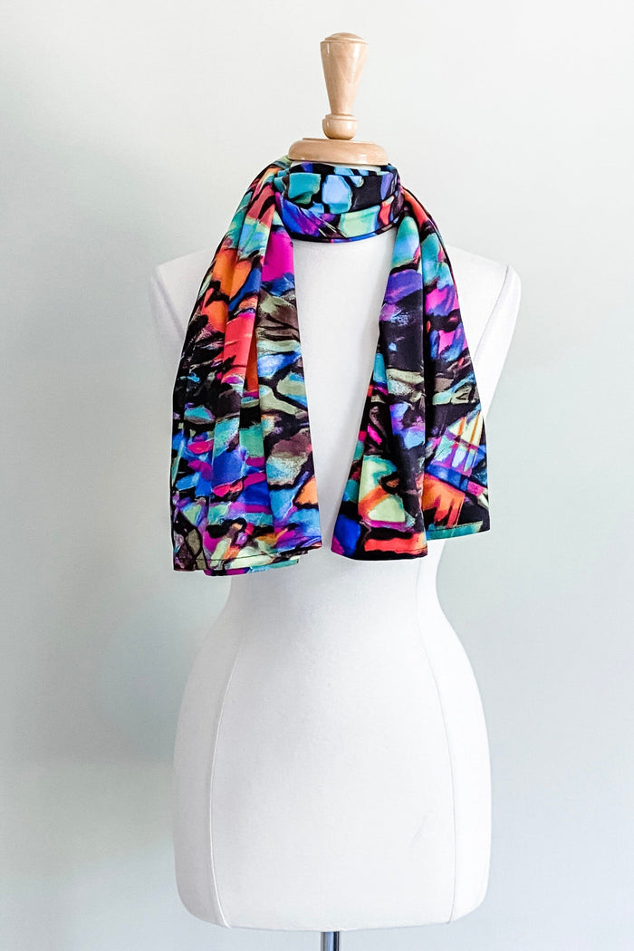 Carry-On-Cozy in Paradiso Print