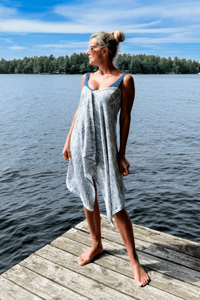 Carry-on Cozy in Sky Linen print from Diane Kroe