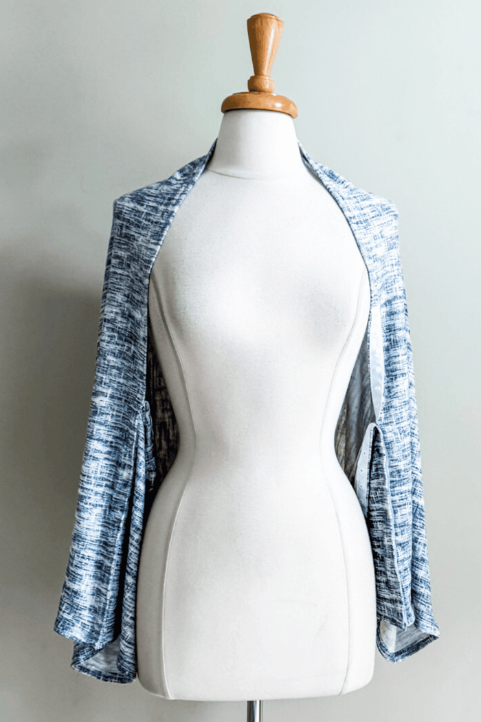 Carry-on Cozy in Sky Linen print from Diane Kroe