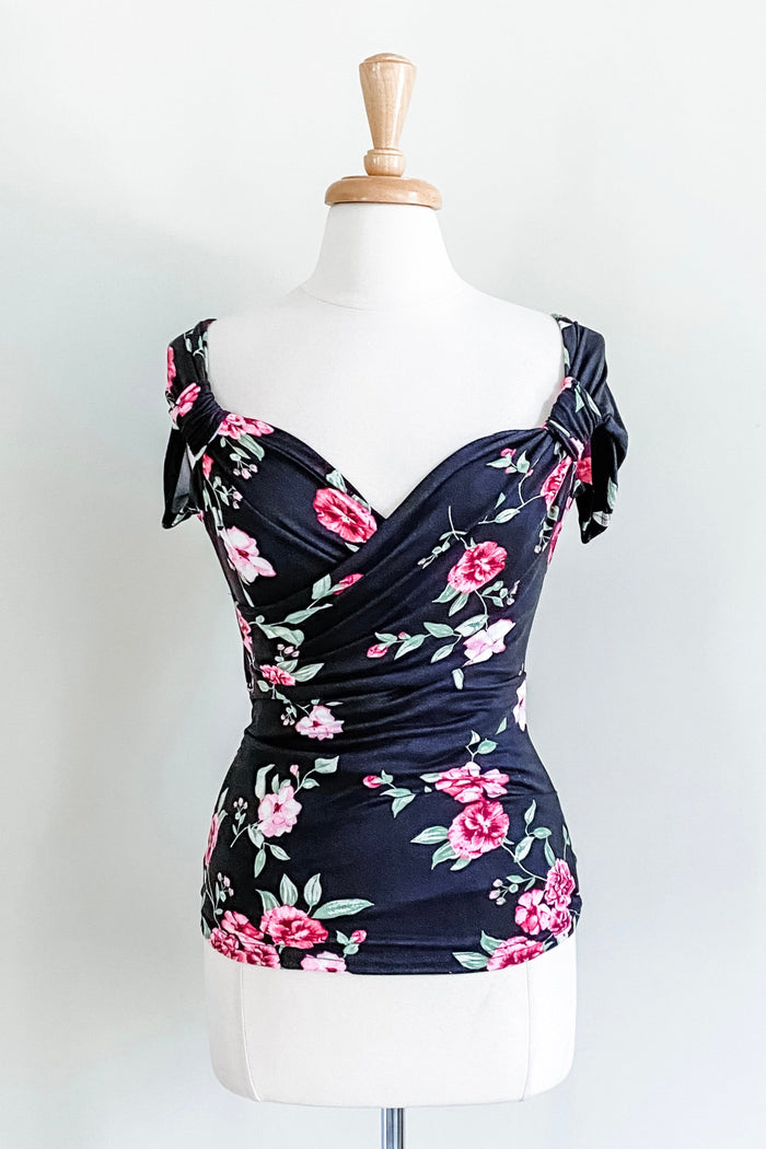 Black Pink Floral / Brushed Venezia / 1