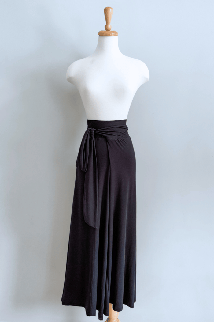Black Fisherman's Pants in Brushed Venezia Fabric from Diane Kroe