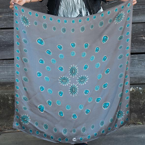 Fringe Scarves The Gallop Wild Rag - Grey