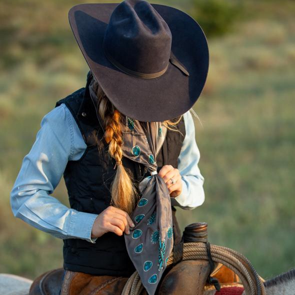 Fringe Scarves The Gallop Wild Rag - Grey