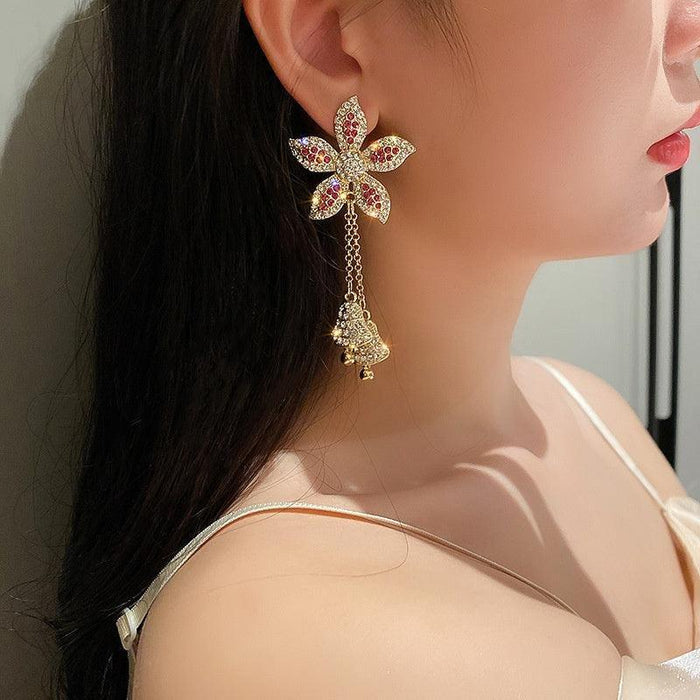 Golden Flower Crystal Earrings - Natna Shop
