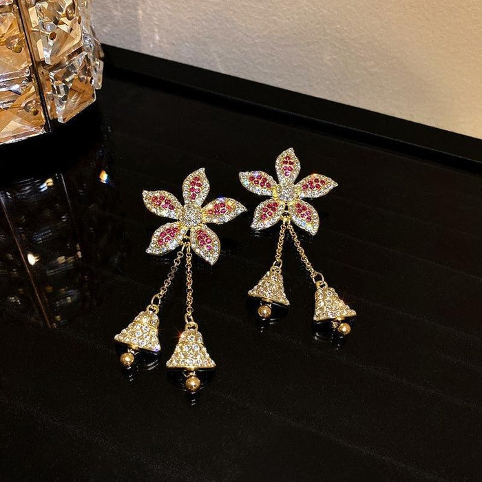 Golden Flower Crystal Earrings - Natna Shop