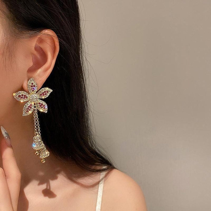 Golden Flower Crystal Earrings - Natna Shop
