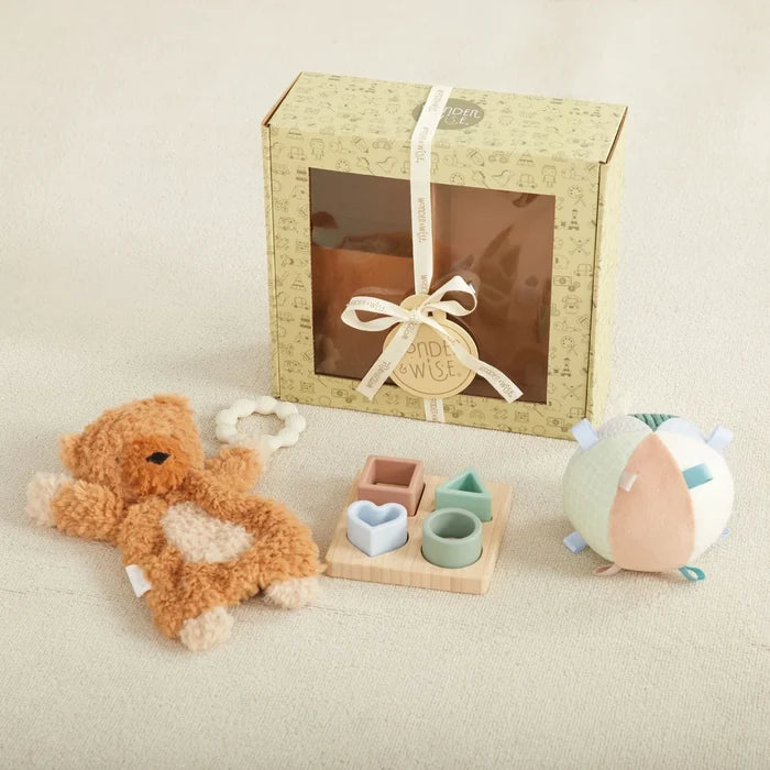 Hello Baby Gift Set