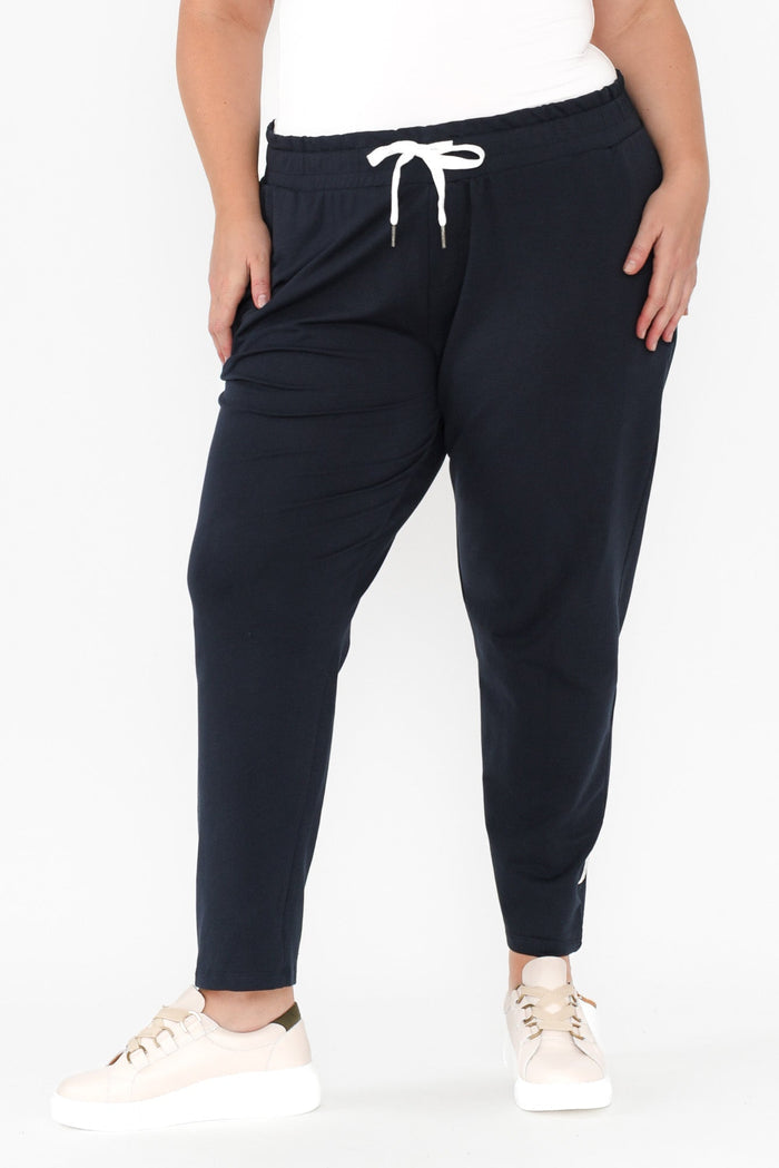 Lobby Navy Cotton Relaxed Sweatpants,Blonde model,plus-size,curve-bottoms,plus-size-Pants,plus-size-winter-clothing,alt text|model:Caitlin