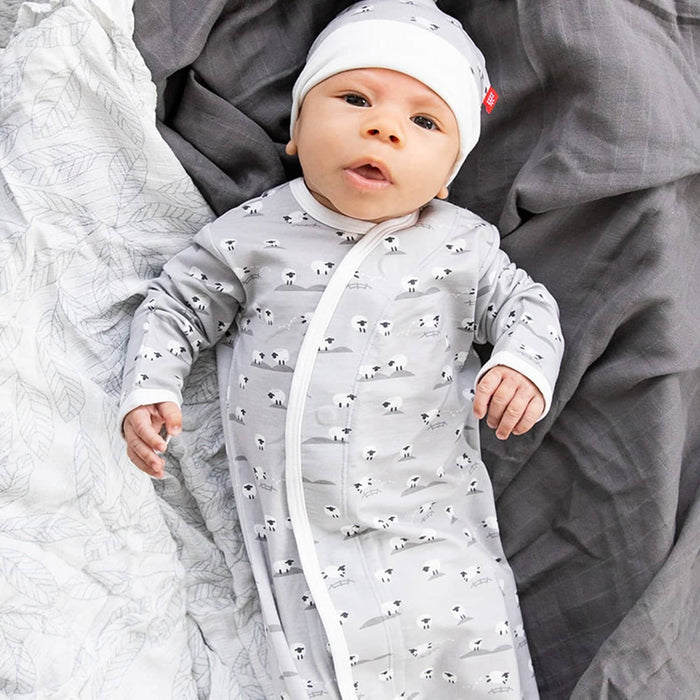 Magnetic Me Gown Set