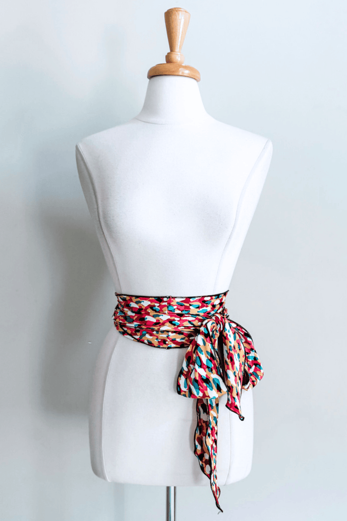 Matching Sash in Kaleidoscope Fuchsia print from Diane Kroe