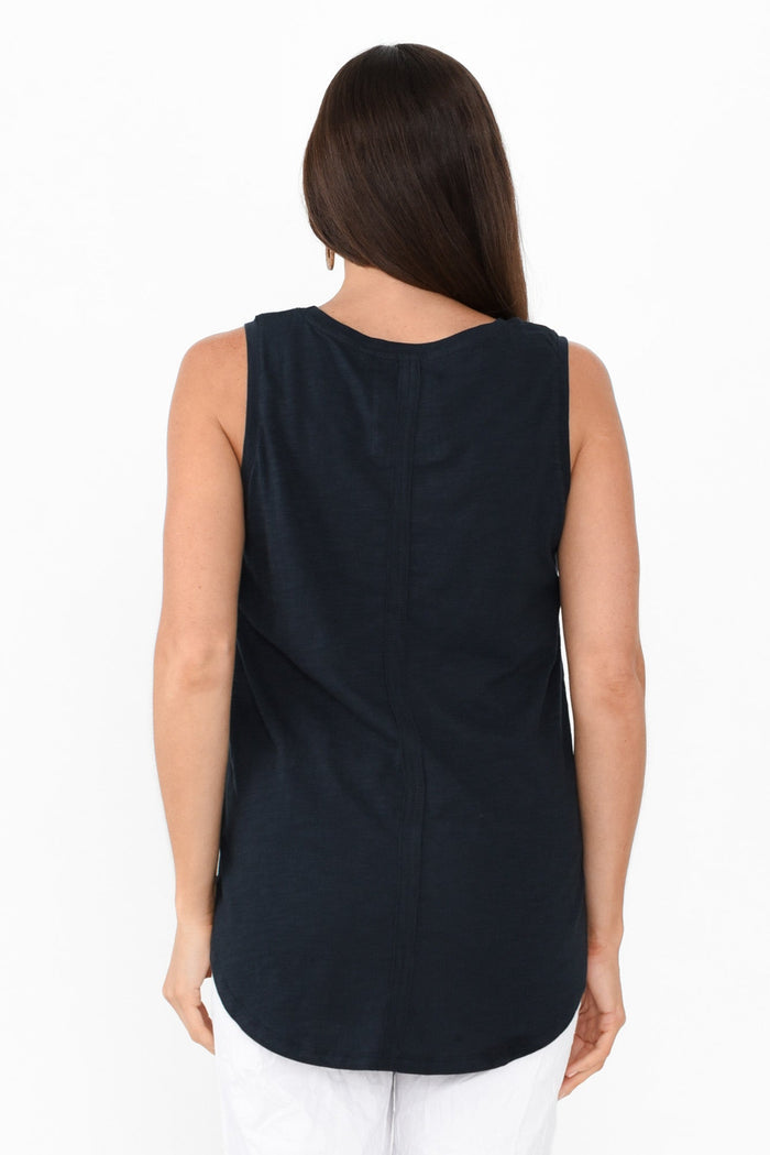 Navy Cotton Scoop Tank,Brunette model,alt text|model:Elouise