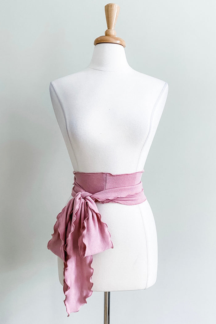 Scalloped Sash Belt in Chrystal Infinity Knit from Diane Kroe