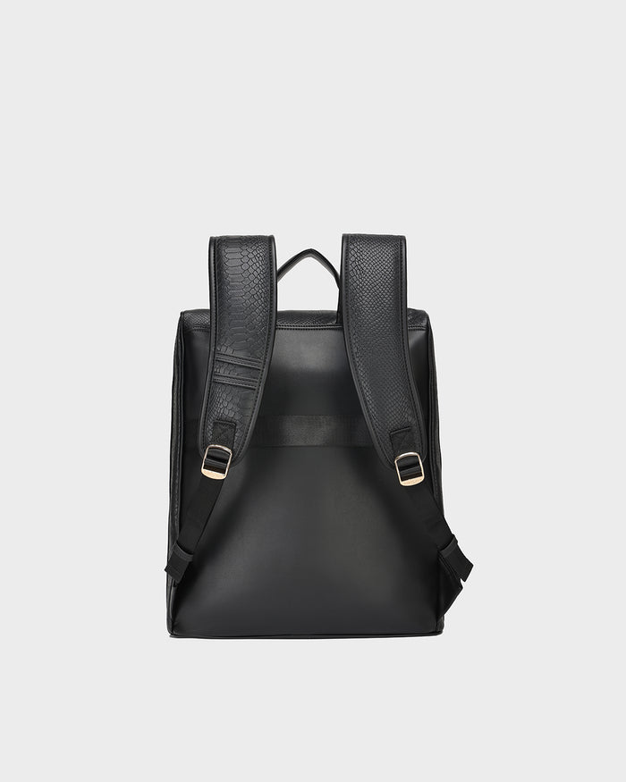 Signature Weekender Backpack in Black