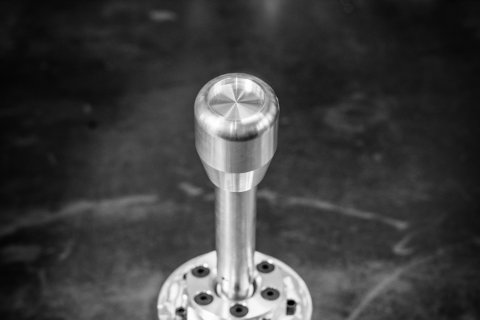 Aluminum / Recessed Option / No Emblem