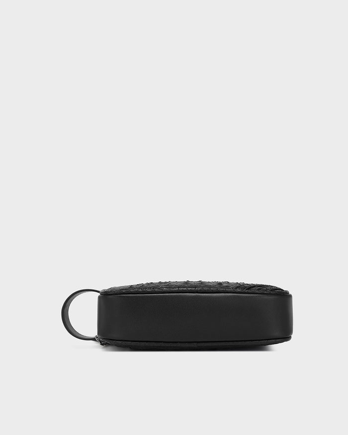 Statement Essential Toiletry Bag in Black