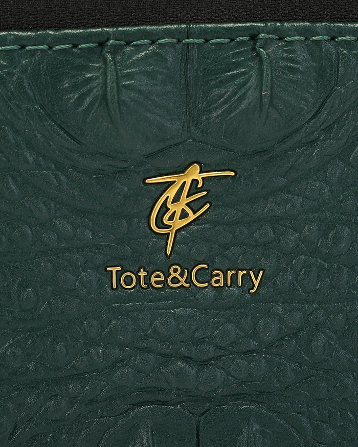 Statement Essential Toiletry Bag in Emerald Green