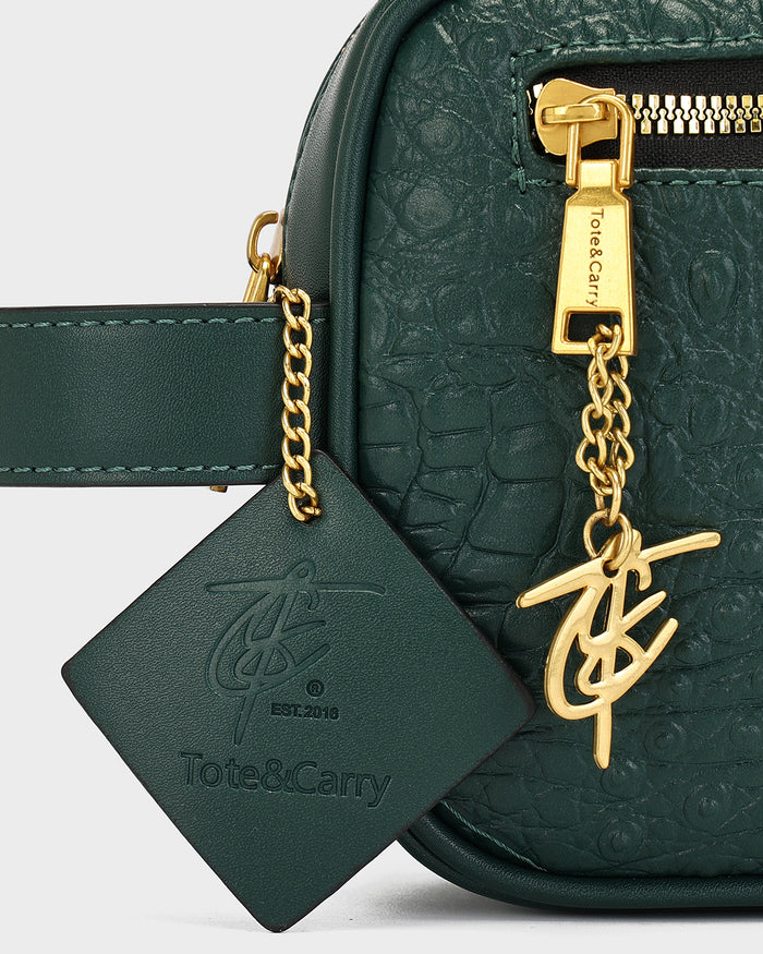 Statement Essential Toiletry Bag in Emerald Green
