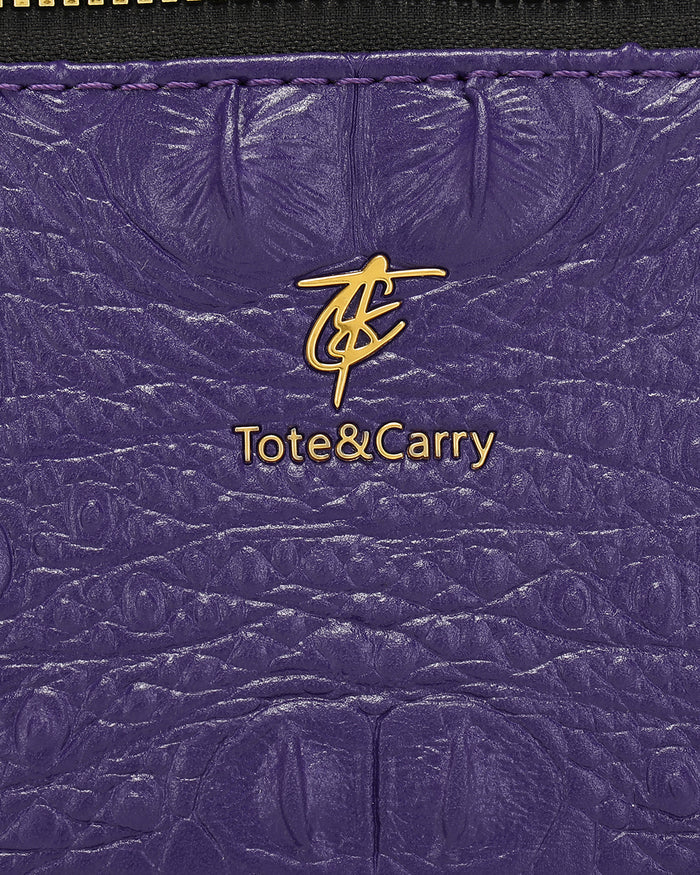 Statement Essential Toiletry Bag in Purple