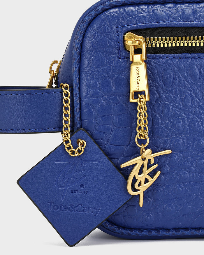 Statement Essential Toiletry Bag in Royal Blue