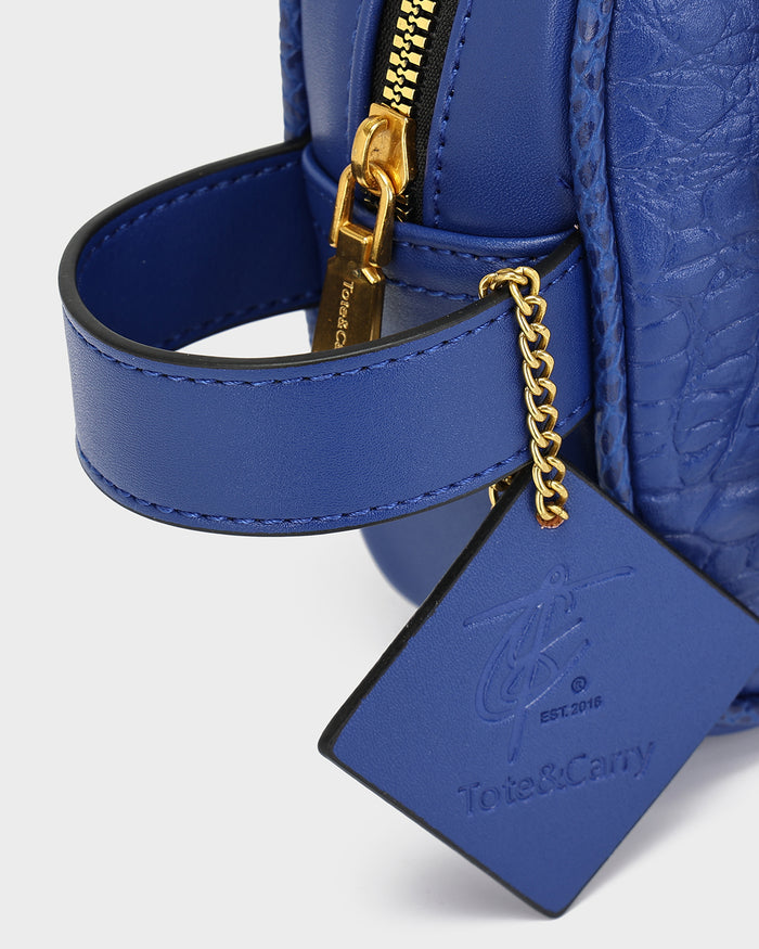 Statement Essential Toiletry Bag in Royal Blue