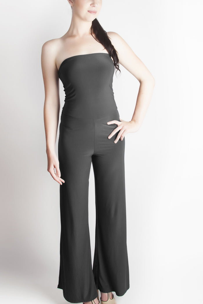 Diane Kroe grey travel pants in soft jersey fabric with a modern fold-over design.