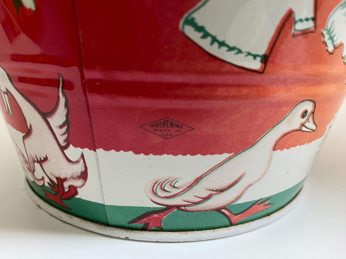 Vintage Tin Toy Wash Tub by Wolverine with Clothespins at Duckwells