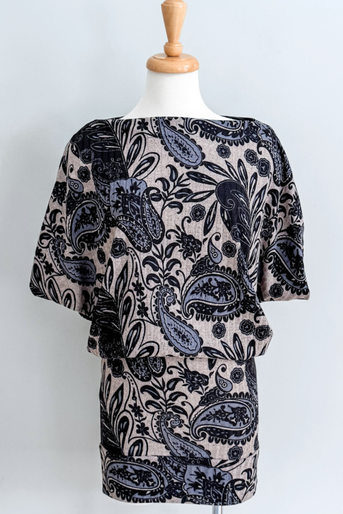 Diane Kroe Wear-Ever dress in blue Spain print.